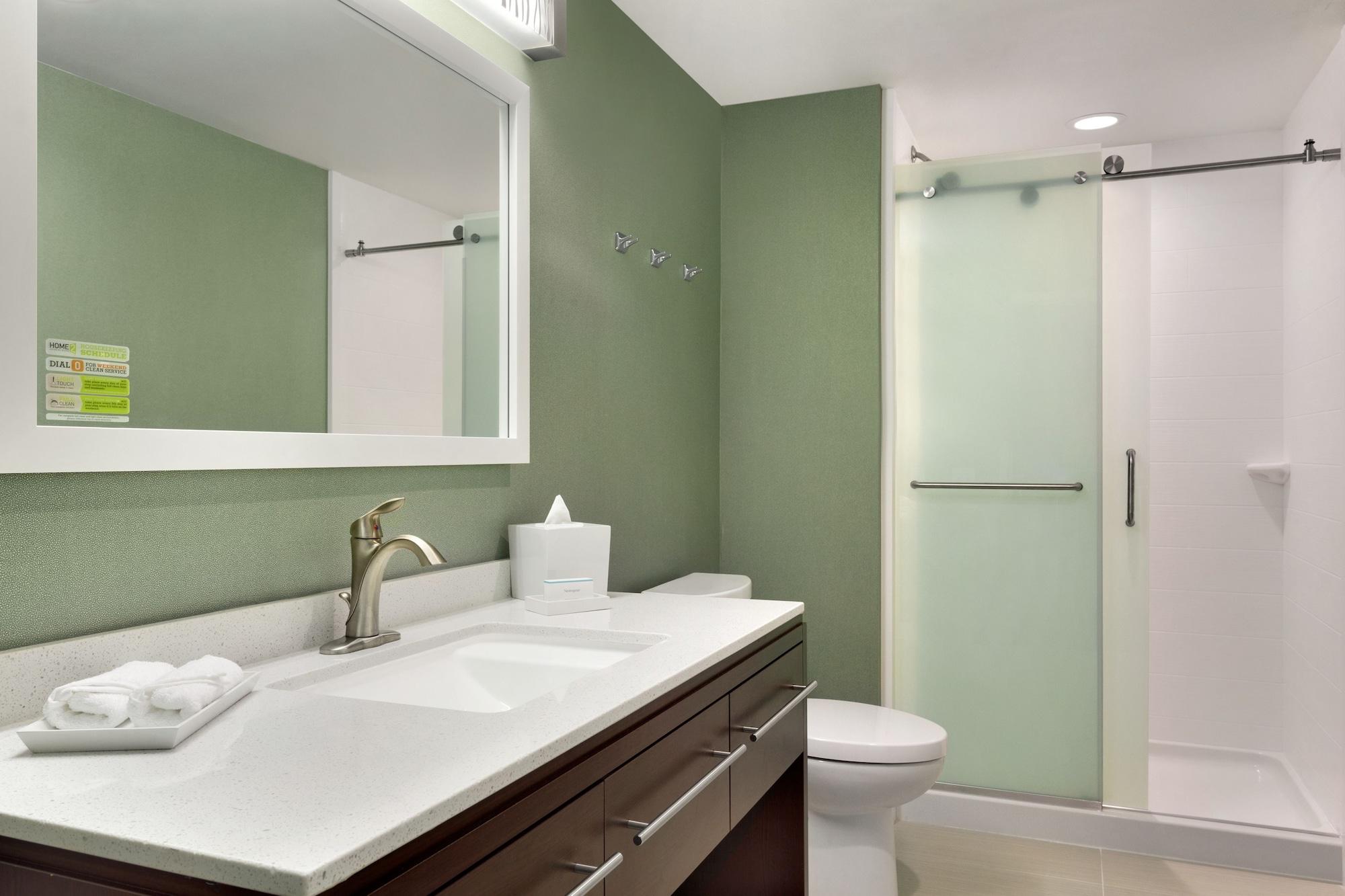 Home2 Suites By Hilton Greenville Downtown Екстер'єр фото
