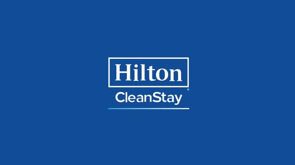 Home2 Suites By Hilton Greenville Downtown Екстер'єр фото