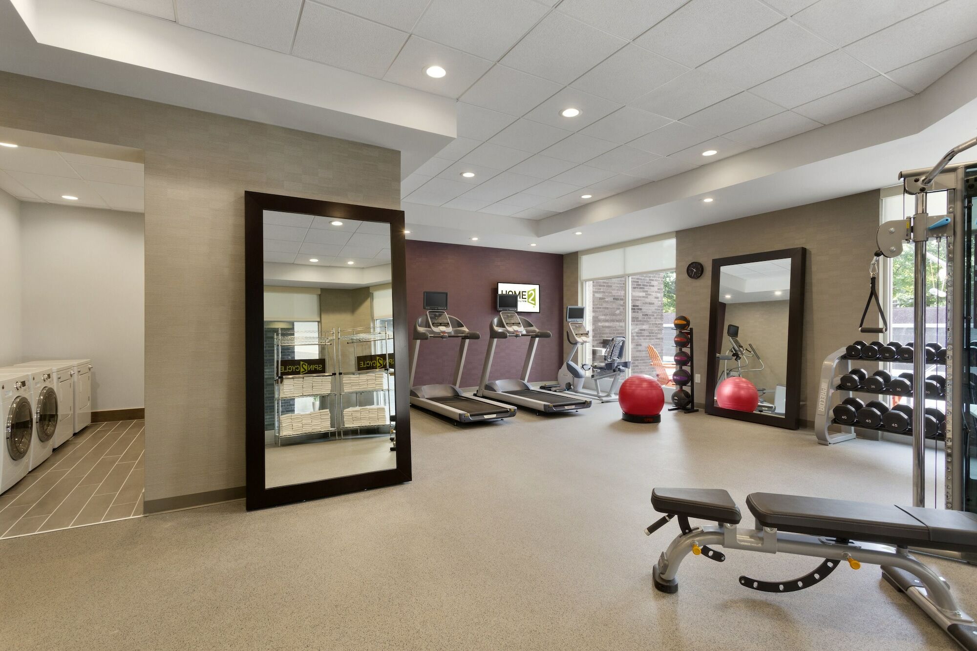 Home2 Suites By Hilton Greenville Downtown Екстер'єр фото
